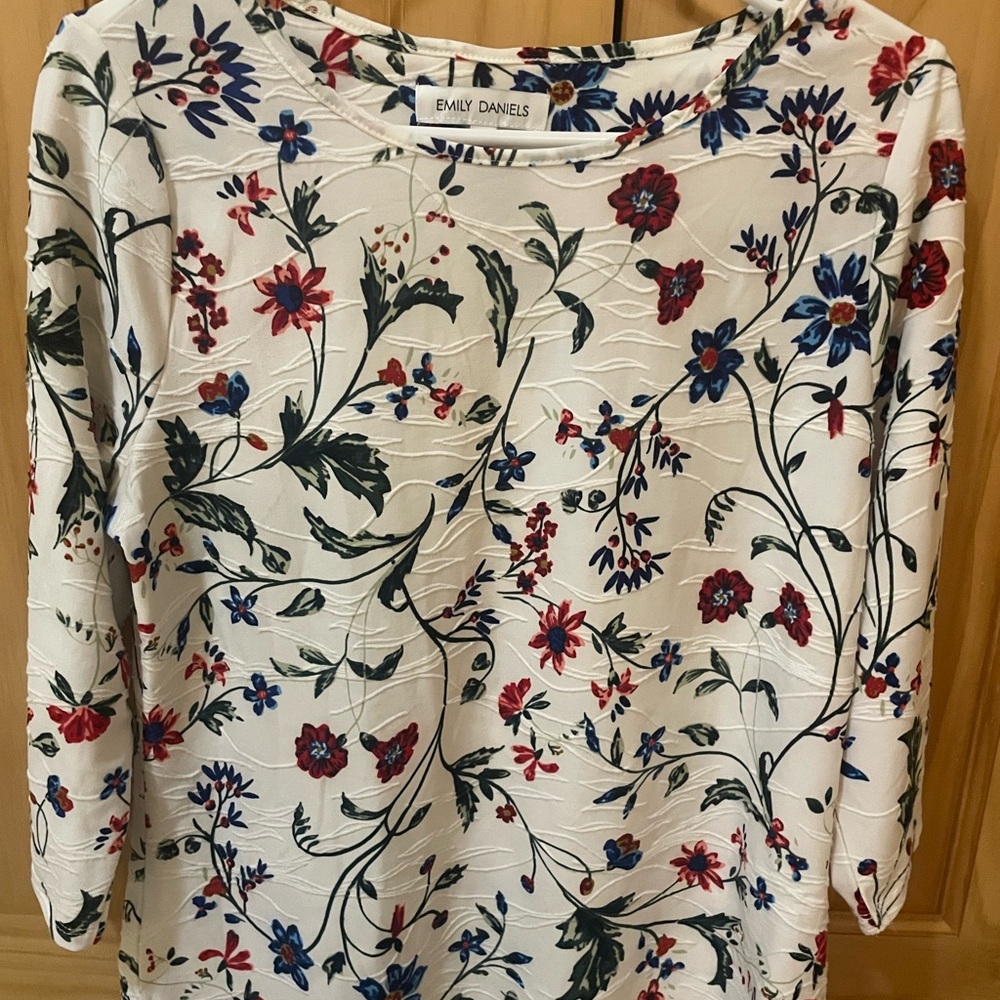 Floral Print Women's Top - Small